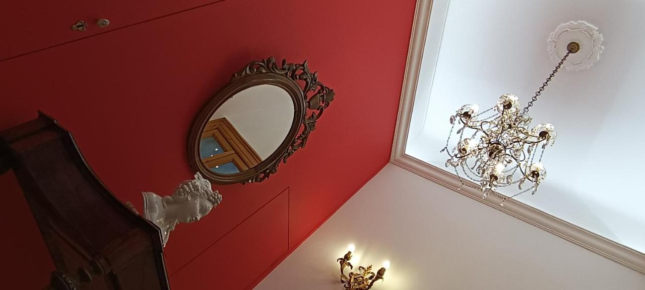 Amanda'S Suite Taranto Exterior photo